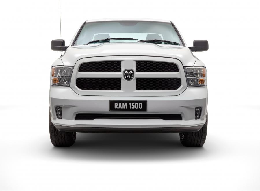  Ram 1500 Express Quad Cab (DS) 2018 года  (AU) (фото 23 из 28)